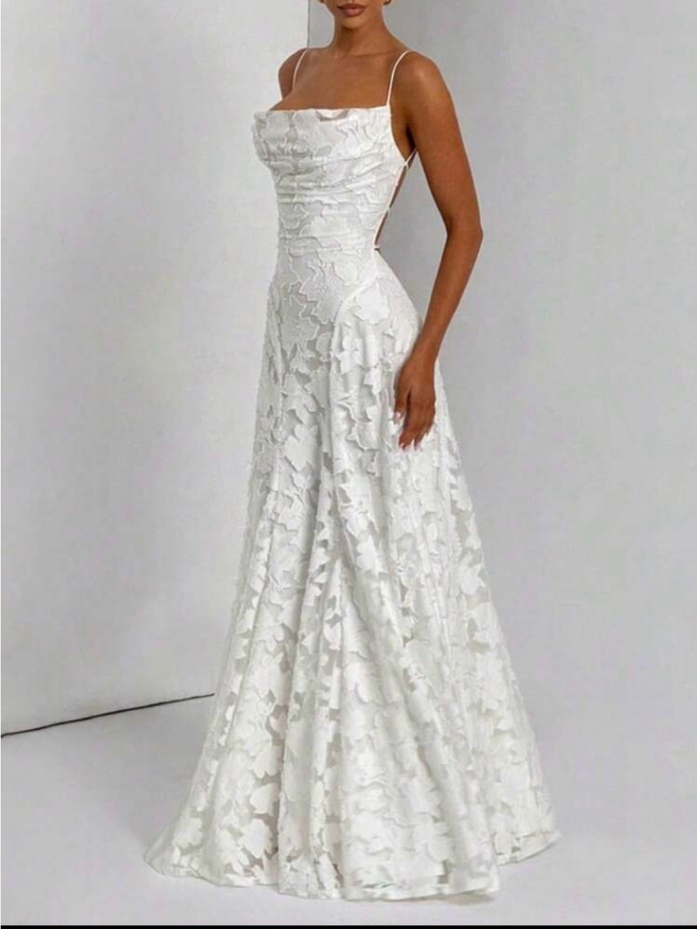 Elegant White Lace A-Line Dress with Spaghetti Straps